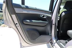 2025 Volvo XC90 Ultra B5 Dark