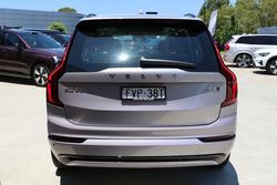 2025 Volvo XC90 Ultra B5 Dark