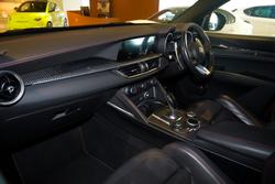 2019 Alfa Romeo Stelvio Quadrifoglio