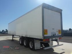 2005 Maxitrans 22 Pallet Refrigerated Pantech