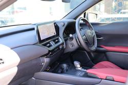 2025 Lexus UX300h F Sport 2WD