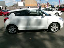 2022 SUZUKI SWIFT GL NAVI PLUS