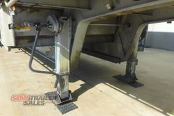 2009 Maxitrans 24 Pallet Dropdeck Curtainsider with Mezz