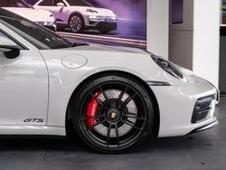 2024 Porsche 911 Carrera GTS