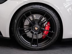 2024 Porsche 911 Carrera GTS