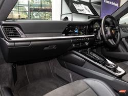 2024 Porsche 911 Carrera GTS