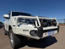 2023 Toyota Prado GXL White