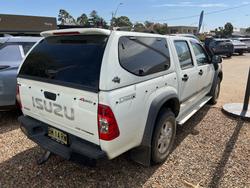 2011 ISUZU DMAX LS