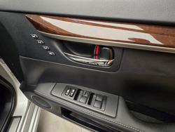 2014 Lexus
ES350 Sports Luxury 3.5L Petrol Automatic Sedan