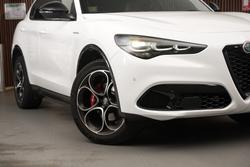 2023 Alfa Romeo Stelvio Veloce