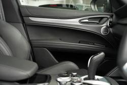 2023 Alfa Romeo Stelvio Veloce