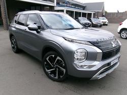 2022 MITSUBISHI OUTLANDER ASPIRE 7 SEAT (AWD)