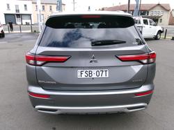 2022 MITSUBISHI OUTLANDER ASPIRE 7 SEAT (AWD)