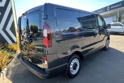 2025 Renault
                Trafic 