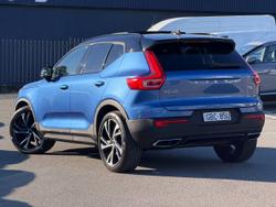 2018 Volvo XC40 T5 R-Design
