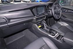 2025 Isuzu MU-X LS-T