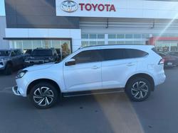 2021 Isuzu MU-X Moonstone White PE