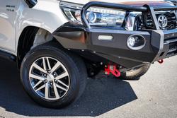 2019 Toyota HILUX SR5