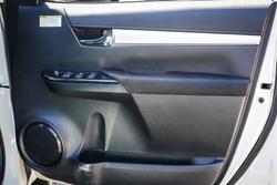 2019 Toyota HILUX SR5