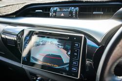 2019 Toyota HILUX SR5