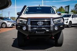 2019 Toyota HILUX SR5