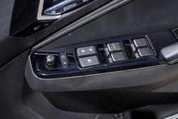 2023 Isuzu MU-X LS-T