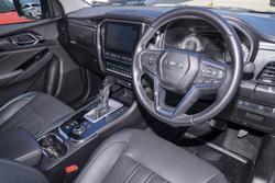 2023 Isuzu MU-X LS-T