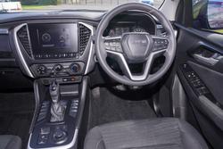 2022 Isuzu MU-X LS-M