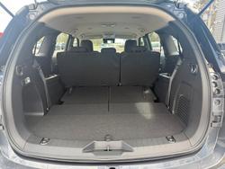 2025 Isuzu
MU-X LS-M