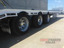 2009 Barker 45FT-70FT Dropdeck Extendable with Ramps