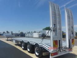 2009 Barker 45FT-70FT Dropdeck Extendable with Ramps