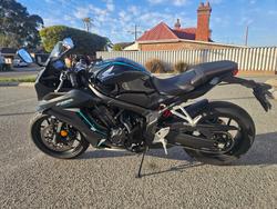 2023 Honda  CBR650R Black