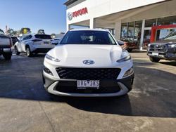 2021 Hyundai KONA 2021 Hyundai KONA ACTIVE (FWD) CONTINUOUS VARIABLE 4D WAGON 4CYL  White