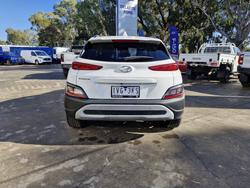 2021 Hyundai KONA 2021 Hyundai KONA ACTIVE (FWD) CONTINUOUS VARIABLE 4D WAGON 4CYL  White