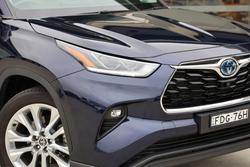 2023 TOYOTA KLUGER GRANDE HYBRID AWD