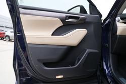 2023 TOYOTA KLUGER GRANDE HYBRID AWD