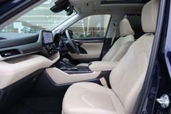 2023 TOYOTA KLUGER GRANDE HYBRID AWD