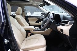 2023 TOYOTA KLUGER GRANDE HYBRID AWD