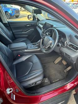 2021 Toyota Kluger GX AXUH78R Red