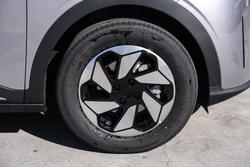 2027 Geely Ex2