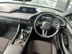 2025 Mazda 3 G20 Evolve