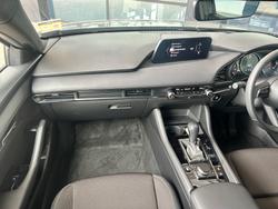 2025 Mazda 3 G20 Evolve