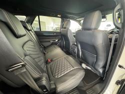 2025 Ford Everest Platinum