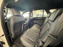 2025 Ford Everest Platinum