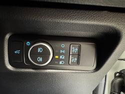 2025 Ford Everest Platinum