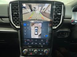 2025 Ford Everest Platinum