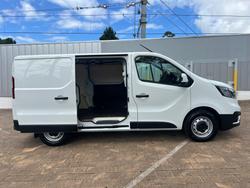 2026 Renault Trafic MY26 SWB Premium with Trade Pack