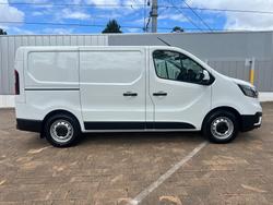 2026 Renault Trafic MY26 SWB Premium with Trade Pack