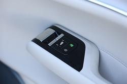 2025 Volvo
EX90 Plus Twin Motor