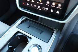 2025 Volvo
EX90 Plus Twin Motor